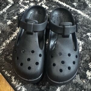 CROCS T strap mary janes